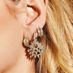 Asymmetric Yellow Silver Earrings With Sun Pendant