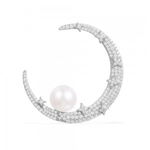 Mono Silver Moon Earring With Pearl