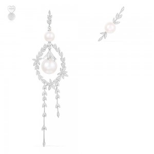 Asymmetric Silver 'eternelles' Earrings With Pearl