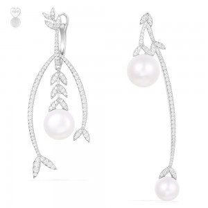 Asymmetric Silver 'eternelles' Bud Earrings With Pearl