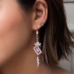 Mono Silver 'Love 80S' Earring
