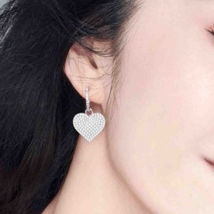 Mono Heart Shape Earring