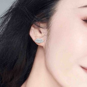 Silver Lips Stud Earrings