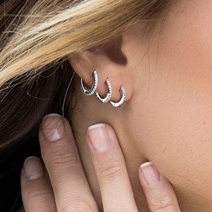 Promesse Silver Hoop Earrings（inner Diameter 8.5mm）