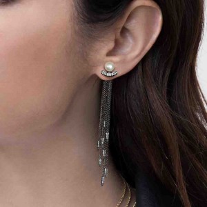 Mono Dark Gray Silver 'Spike' Earring With Pearl