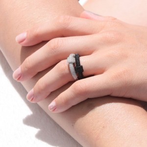 Black Silver Screw Ring (woman)