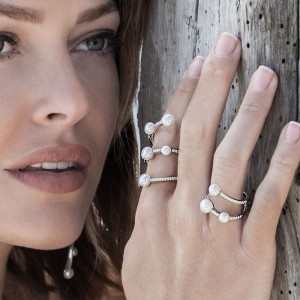Toi Et Moi S-shape Ring With Pearls