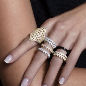 Black Silver Spikes Ring