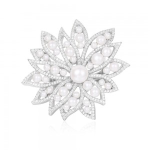 Silver Divines Floral Ring With Pearl