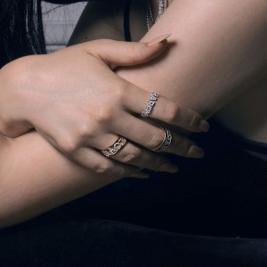 Silver 'happy' Chain Ring