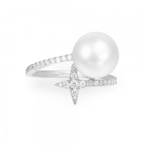 Silver Festival Ring With Pearl