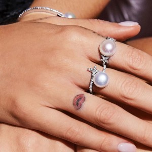 Silver Festival Ring With Pearl