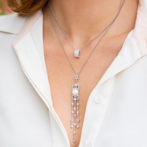 Precieuse Necklace With Baguette Stone Loop Pendant